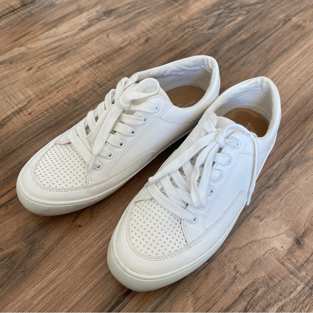 White Casual Sneakers